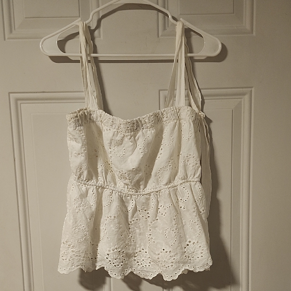 American Eagle Outfitters Ivory Lace Camisole